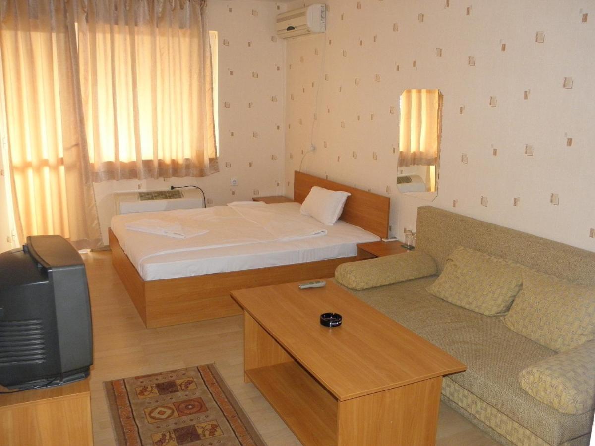 Hotel Pilevski Blagoevgrad Ruang foto